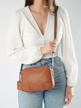 Cross Body Tas Romy Leder Le tanneur Bruin romy TROM1112-vue-porte