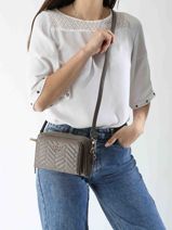 Cross Body Tas Eco Carly Polyurethaan Guess Bruin eco carly QG950814-vue-porte