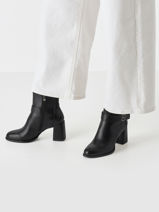 Enkellaarsjes Met Hak Tamaris Zwart women 45-vue-porte