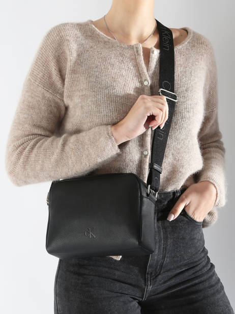 Cross Body Tas Ultralight Calvin klein jeans Zwart ultralight K612711 ander zicht 1