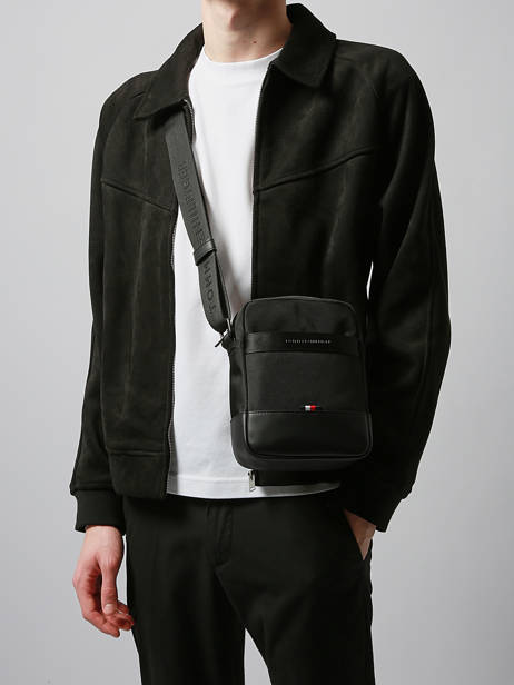 Cross Body Tas Th Nylon Travel Tommy hilfiger Zwart th nylon travel AM13472 ander zicht 1