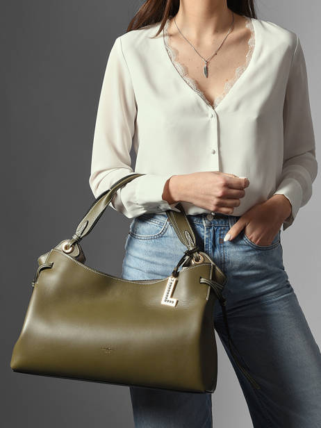 Schoudertas Swann Leder Lancel Groen swann A13990 ander zicht 1